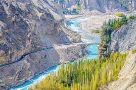 Explore the Beauty of Hunza Valley